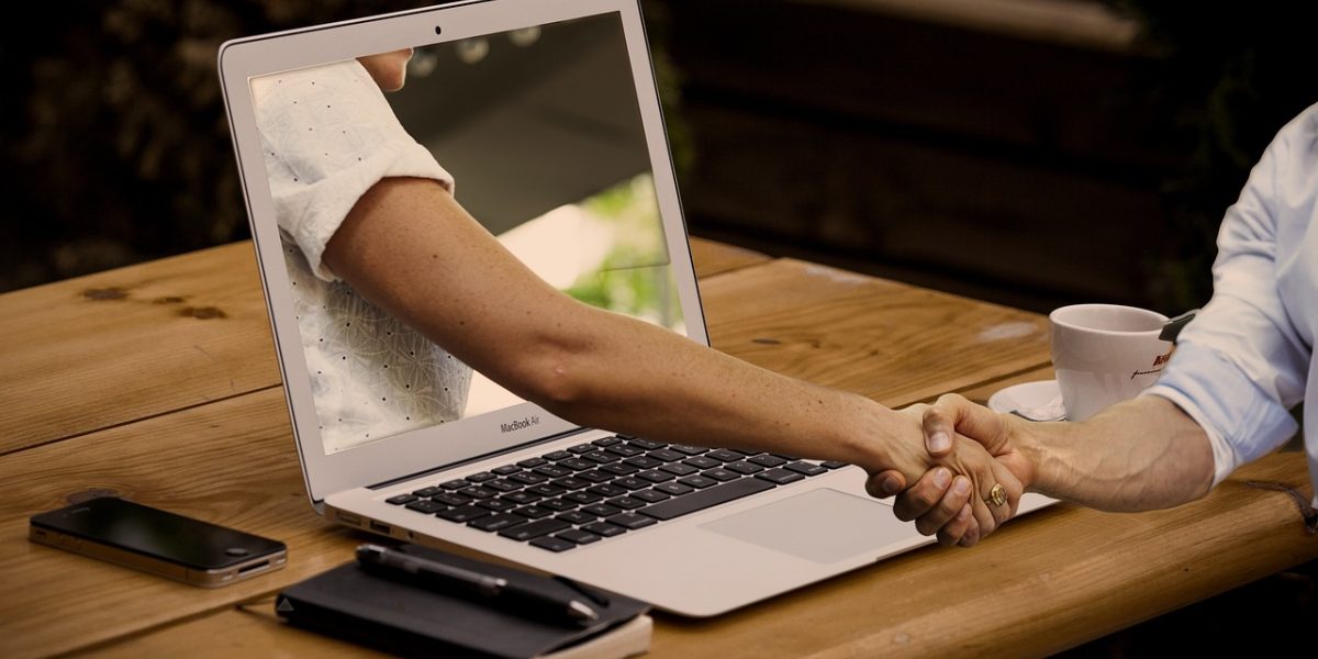A team collaborating across different time zones, symbolizing the advantage of a global SEO partnership.
