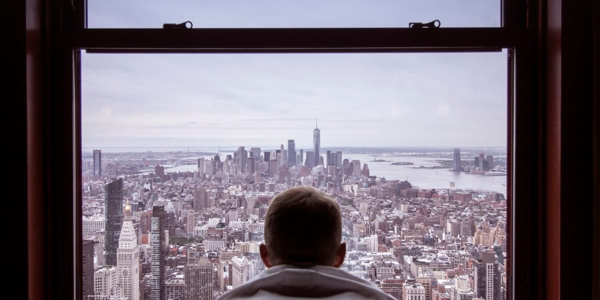 In a competitive market like Dubai, real estate agents need strategic thinking to stand out.