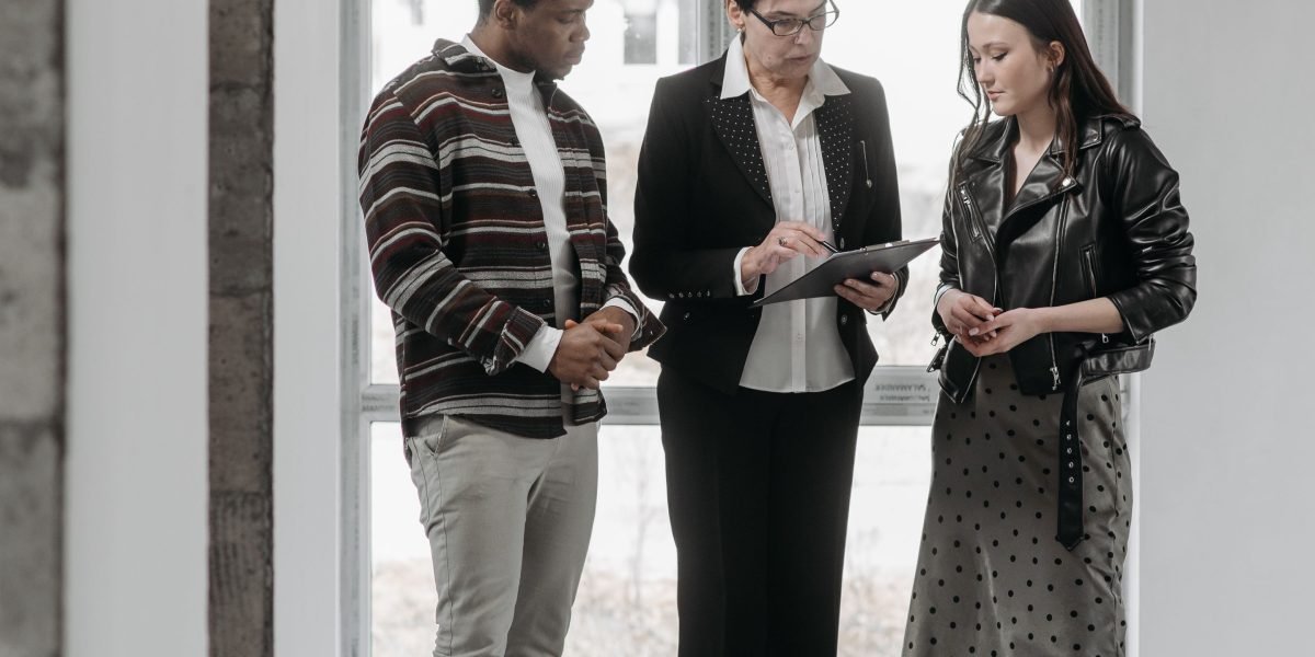This guide explains how Dubai real estate agents should choose UAE advertising companies in 2026, stressing that compliance and clear goals are as important as...