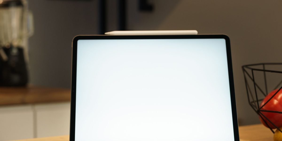 This article explains why dedicated ecommerce-style websites are becoming essential for UAE real estate agents and walks you through the practical choices for b...